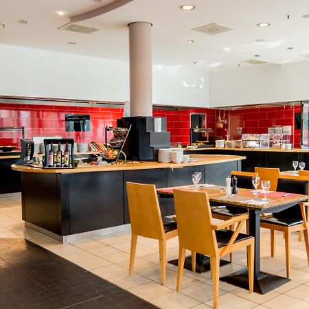 ホテル Four Ratingen Dusseldorf Airport エクステリア 写真